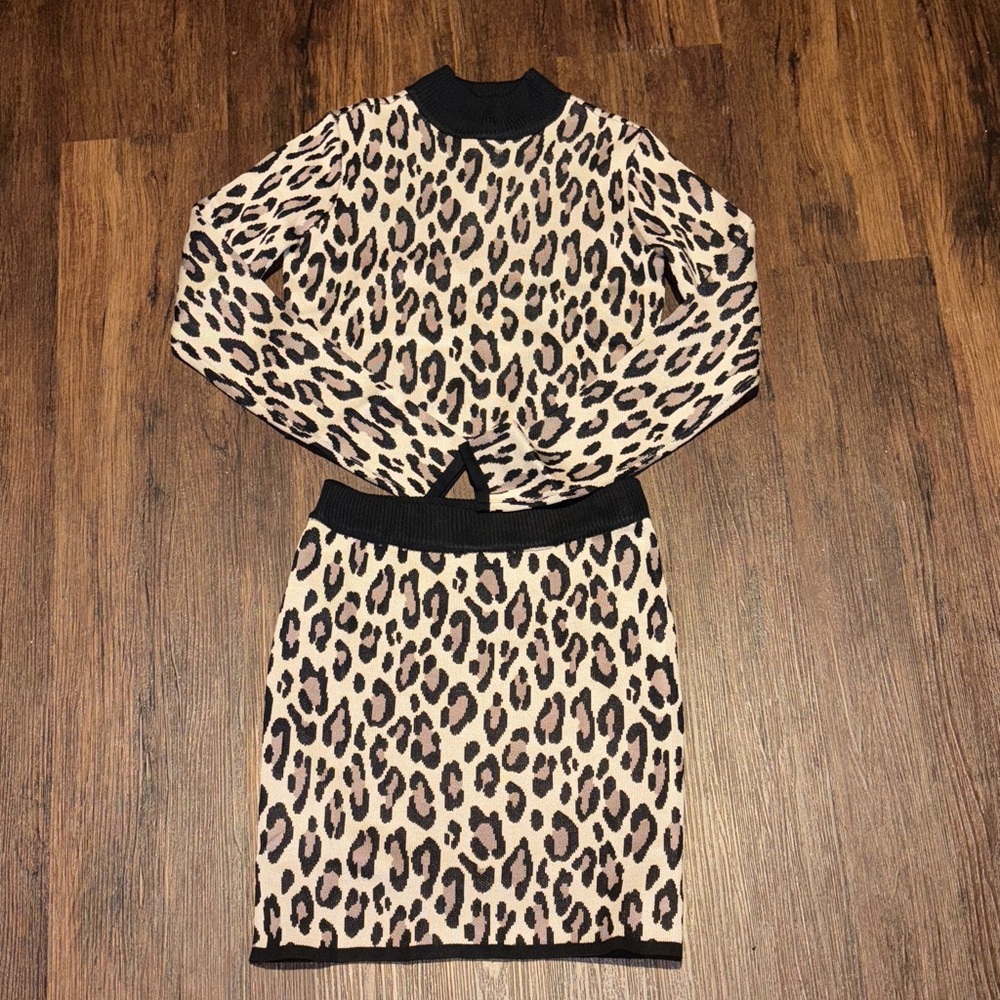 Fashion Nova Leopard Print 2 piece top and skirt  - Black and Tan BRAND NEW